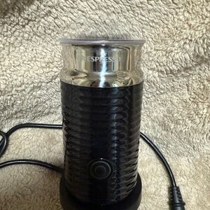 Nespresso Black Milk Frother -Used